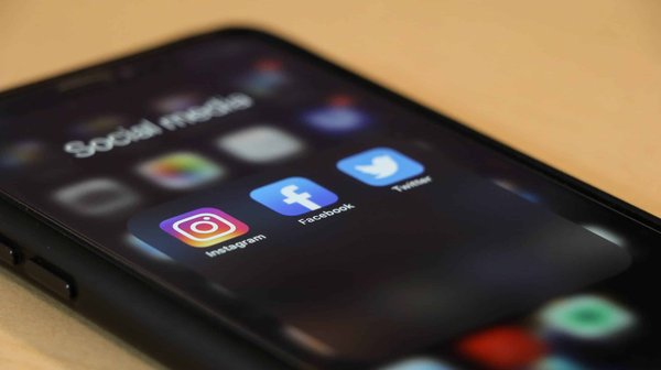 les actualités liées à l'évolution des réseaux sociaux et des influenceurs