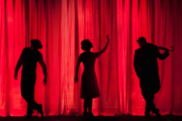 Le théâtre interactif : une nouvelle ère de participation du public