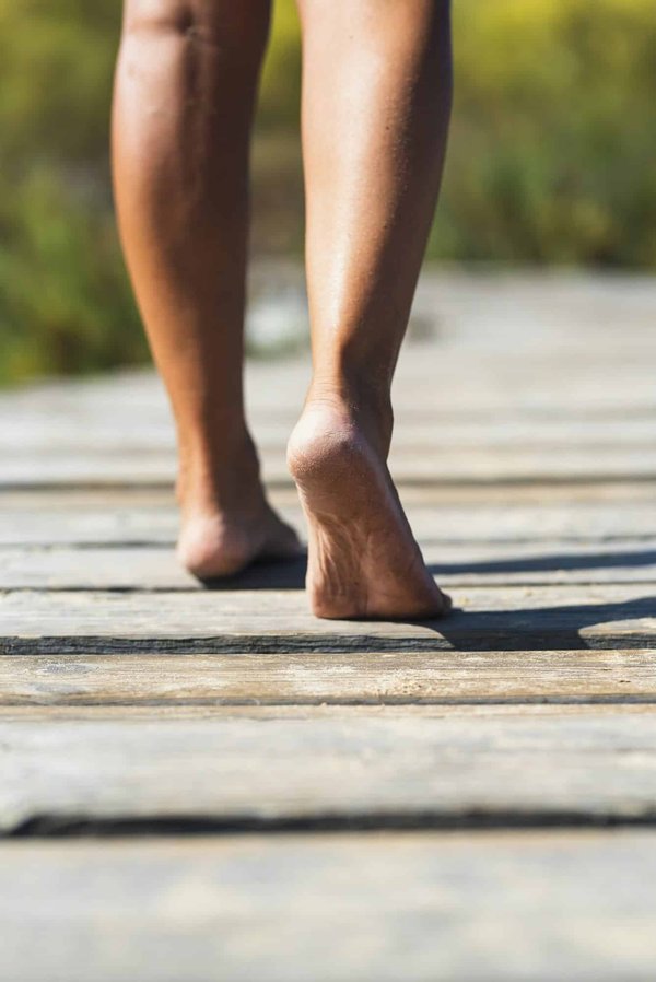 Peut-on combiner naturisme et randonnées dans les campings naturistes ?